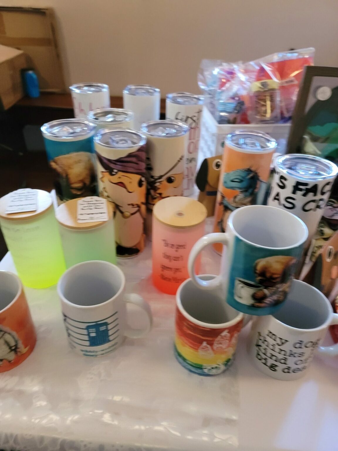 Cups and Mugs